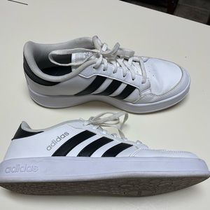 Women’s addidas shoes